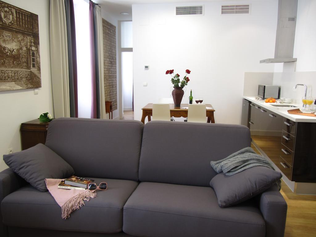 Life Apartments Alberto Lista Севілья Екстер'єр фото