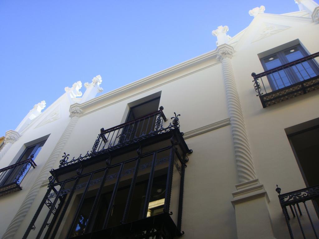 Life Apartments Alberto Lista Севілья Екстер'єр фото